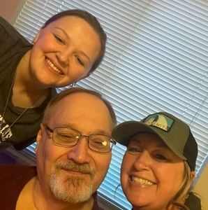 Meet your Posher, Gregory